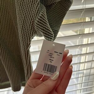 Moss fun textured top!